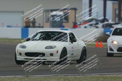 media/Dec-19-2025-Lucky Dog Racing (Fri) [[3b7b1b5fc8]]/Intermediate Low/Session 2 Turn 1/